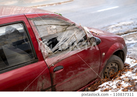 Car after accident. dirty and rusty car. Broken and ugly car Car after accident. dirty and rusty car. Broken and ugly car 110837311