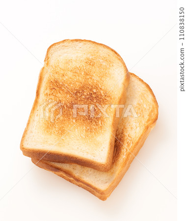 2 pieces of toasted mountain-shaped bread 110838150