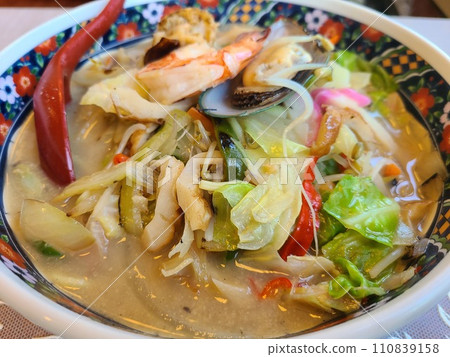 Seafood Champon 110839158