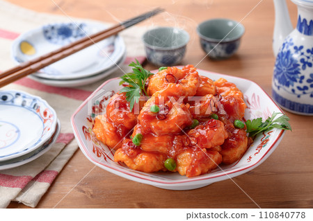 Freshly made shrimp chili 110840778