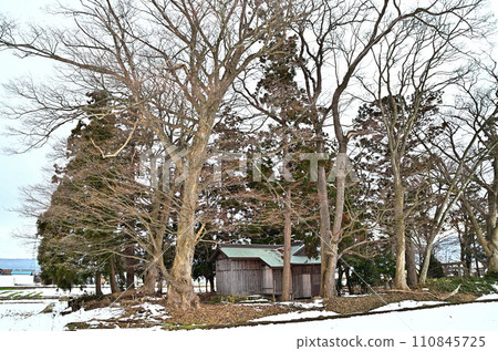 Kumanomiya Shrine in Kamizashi-cho, Aizuwakamatsu City, Fukushima Prefecture Kumanomiya Shrine in Kamizashi-cho, Aizuwakamatsu City, Fukushima Prefecture 110845725
