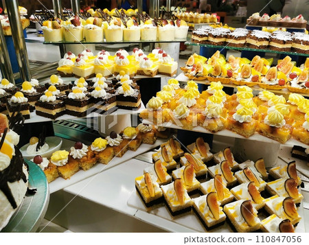 egyptian dessert food 110847056