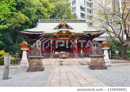 Kinno Hachimangu shrine building (Shibuya-ku, Tokyo) Kinno Hachimangu shrine building (Shibuya-ku, Tokyo) 110849691