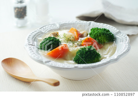 奶油燉 奶油燉 110852897