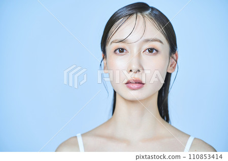 美女形象/年輕女子 110853414