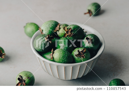 Fresh picked feijoa fruits in a bowl 110857543
