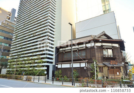 Toranomon Osakaya Sandbox 110858733