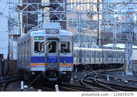 [Nankai] 6000 series (Koya Line: Namba Station) 110859376