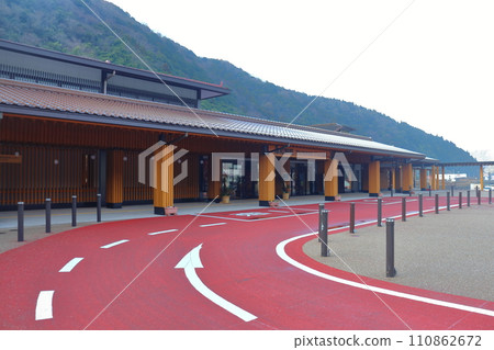 Improved JR Yamaguchi Line Tsuwano Station (Tsuwano Town, Shimane Prefecture) Improved JR Yamaguchi Line Tsuwano Station (Tsuwano Town, Shimane Prefecture) 110862672