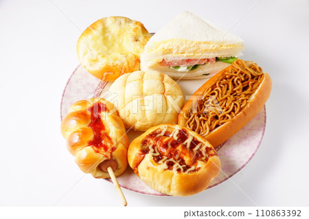 Delicious side dish bread Delicious side dish bread 110863392