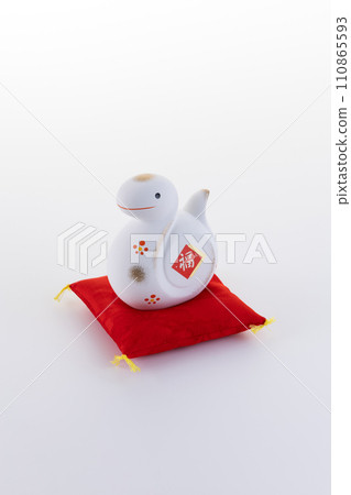 蛇雕像 蛇年 蛇雕像 蛇年 110865593