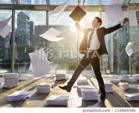 一個無紙化的商人 一個無紙化的商人 110869386