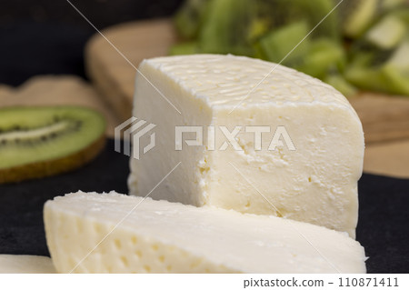 making milk curd from whole milk making milk curd from whole milk 110871411