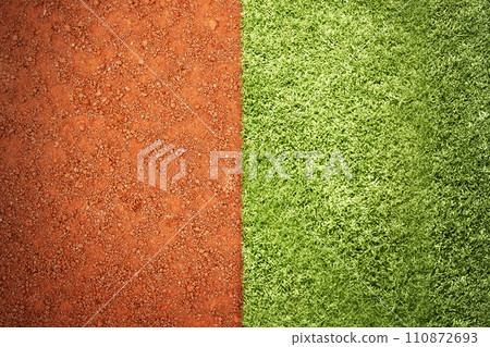 The difference between drought fields and fertile fields The difference between drought fields and fertile fields 110872693