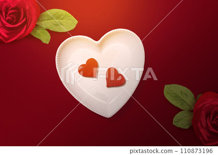 Heart plate with a red heart and a rose flowerhead Heart plate with a red heart and a rose flowerhead 110873196
