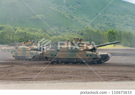 Ground Self-Defense Force Type 10 tank running 110873633
