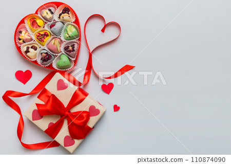 Valentine day composition 110874090