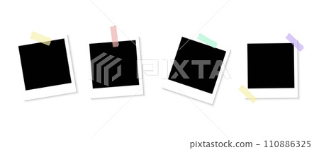Realistic Polaroid photo frame mockup set. Isolated frame card vintage photography on alpha background. 110886325