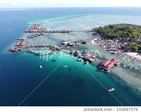 Mabul Island, the base for diving in Sipadan Island, Sabah state in Malaysia. 110887379