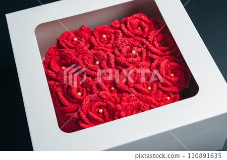 red velvet cake black background 110891635