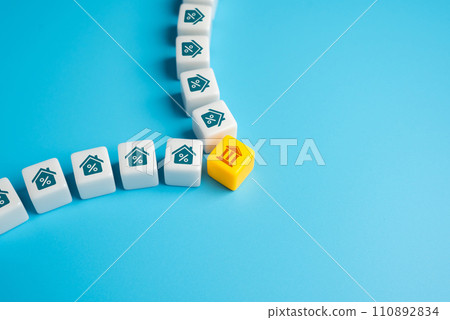 Bank and mortgage loan. Banks provide affordable loans for home purchases, developing the construction industry. Housing purchase programs, preferential loans. Bank and mortgage loan. Banks provide affordable loans for home purchases, developing the construction industry. Housing purchase programs, preferential loans. 110892834