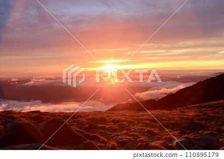 Twilight in the Southern Alps Twilight in the Southern Alps 110895179