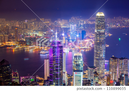 Night view from Hong Kong Victoria Peak Night view from Hong Kong Victoria Peak 110899035