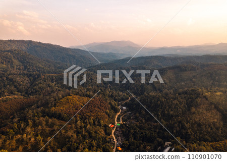 View of mountains and trees in the evening,in the summer 110901070