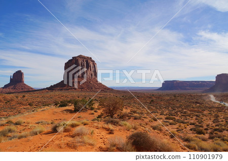 Monument Valley Mitten Butte Monument Valley Mitten Butte 110901979
