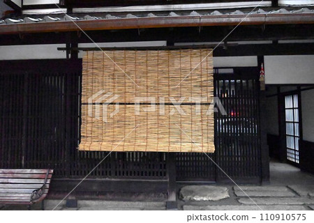滋賀縣彥根市彥根京橋城路,城下町的日式建築商店街,日本旅遊資料 滋賀縣彥根市彥根京橋城路,城下町的日式建築商店街,日本旅遊資料 110910575