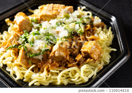 Delicious mapo yakisoba, a specialty of Sendai 110914818