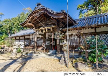 奈良縣生駒郡斑鳩町斑鳩神社參拜殿 奈良縣生駒郡斑鳩町斑鳩神社參拜殿 110916530