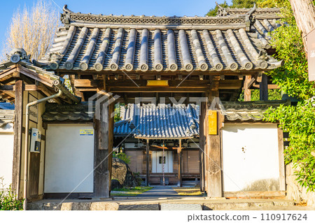 奈良縣奈良市三臼町根勝院三門 奈良縣奈良市三臼町根勝院三門 110917624