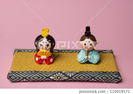 Hina doll toys and miniature tatami mats Hina doll toys and miniature tatami mats 110919572