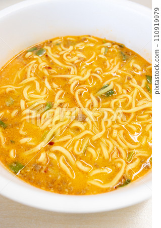 美味擔擔麵杯拉麵 110919979