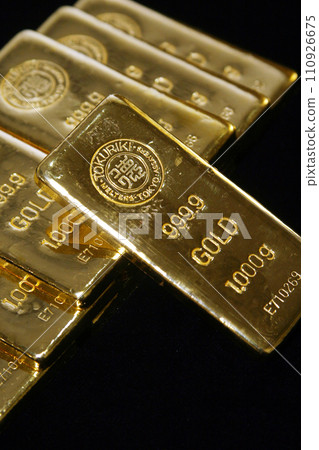Gold ingot Gold ingot 110926675