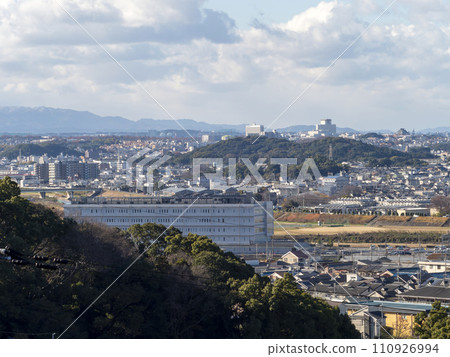 從高尾山眺望柏原市和藤井寺市的風景 從高尾山眺望柏原市和藤井寺市的風景 110926994
