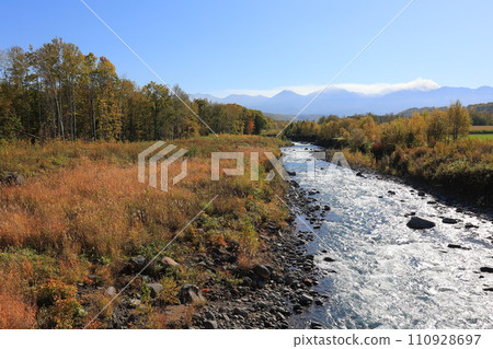 美瑛川與北海道風景 美瑛川與北海道風景 110928697