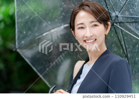 Women business rain green Women business rain green 110929451