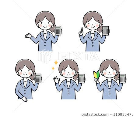 一位女商人用計算機提供指導的上半身姿勢 一位女商人用計算機提供指導的上半身姿勢 110933473