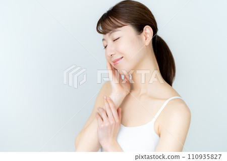 美女 美女 110935827