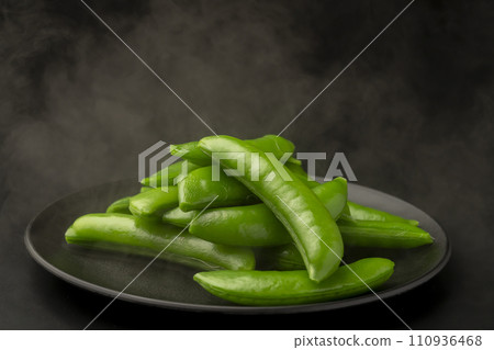 Freshly boiled snap peas Freshly boiled snap peas 110936468
