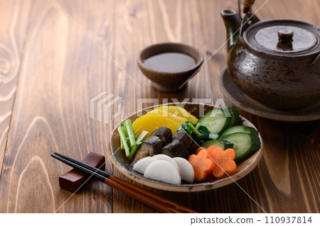 Assorted pickles Assorted pickles 110937814