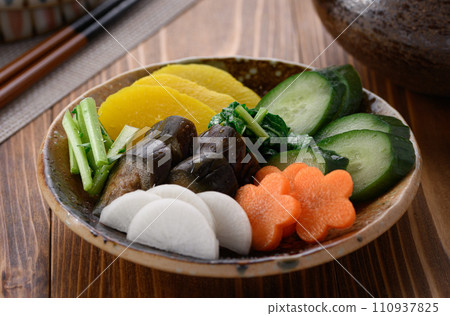 什錦泡菜 110937825