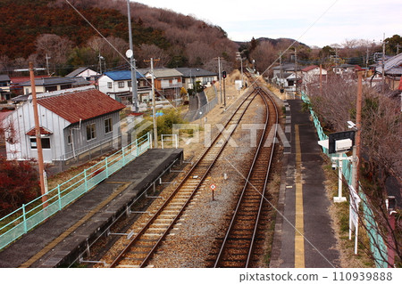 Platform (5) of Myokaku Station on the Hachiko Line in Tokigawa Town, Saitama Prefecture 110939888