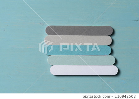 Comment space on blue background 110942508