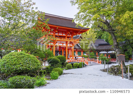 Kamigamo Shrine Romon Gate (Kamigamo Motoyama, Kita Ward, Kyoto City) Kamigamo Shrine Romon Gate (Kamigamo Motoyama, Kita Ward, Kyoto City) 110946573