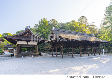 上賀茂神社橋殿/土屋（京都市北區上賀茂本山） 110946599