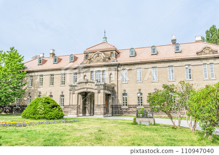 Sapporo City, Hokkaido, Sapporo City Museum (formerly Sapporo Court of Appeals) on a sunny day 110947040