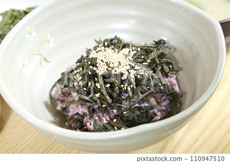 South Korea food Thistle Rice 110947510